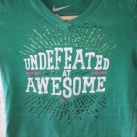 Nike Kids Undefeated Tee - Picture 2 of 3